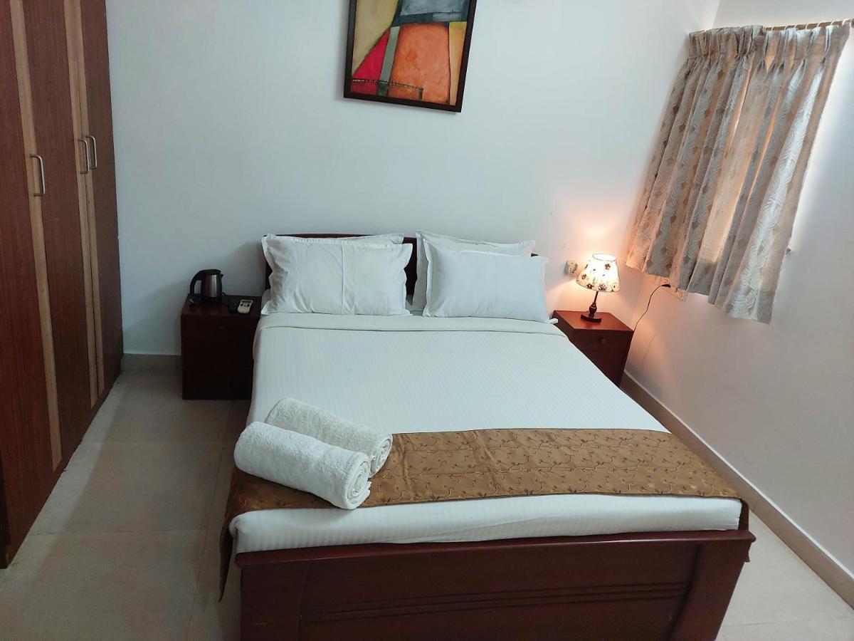 ホテル Avuraa Hospitality India チェンナイ エクステリア 写真