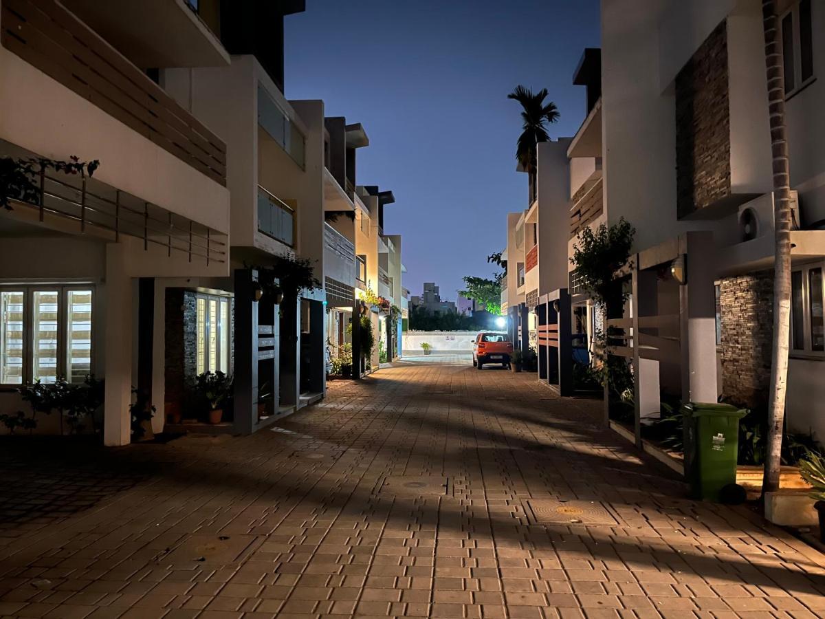 ホテル Avuraa Hospitality India チェンナイ エクステリア 写真